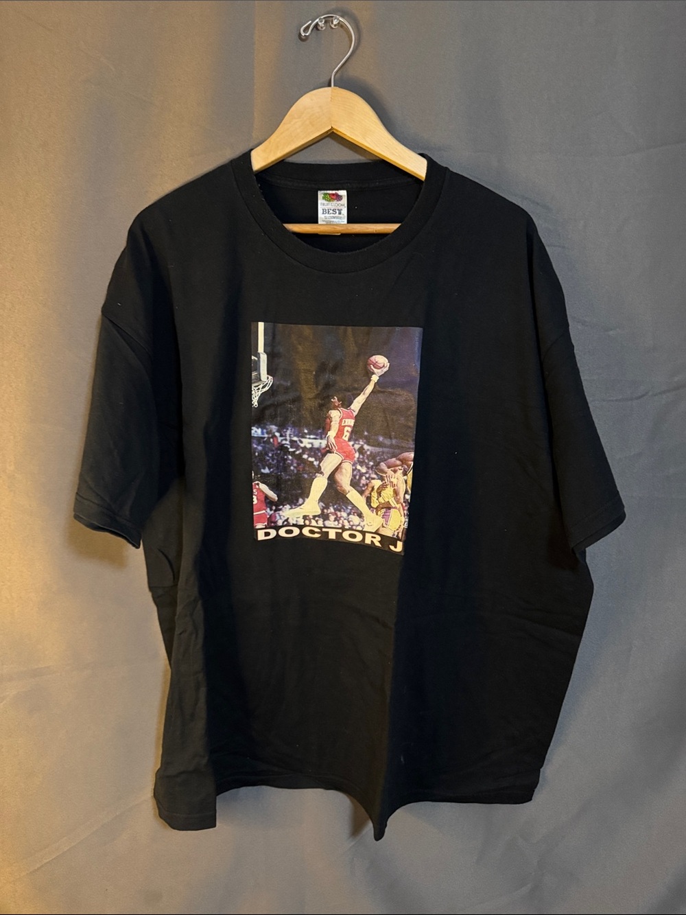 Men’s Dr. J silkscreened shirt